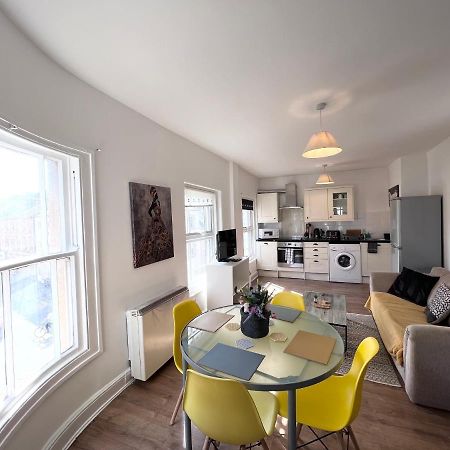 Yeovil Inn Екстер'єр фото