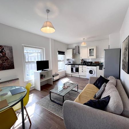 Yeovil Inn Екстер'єр фото