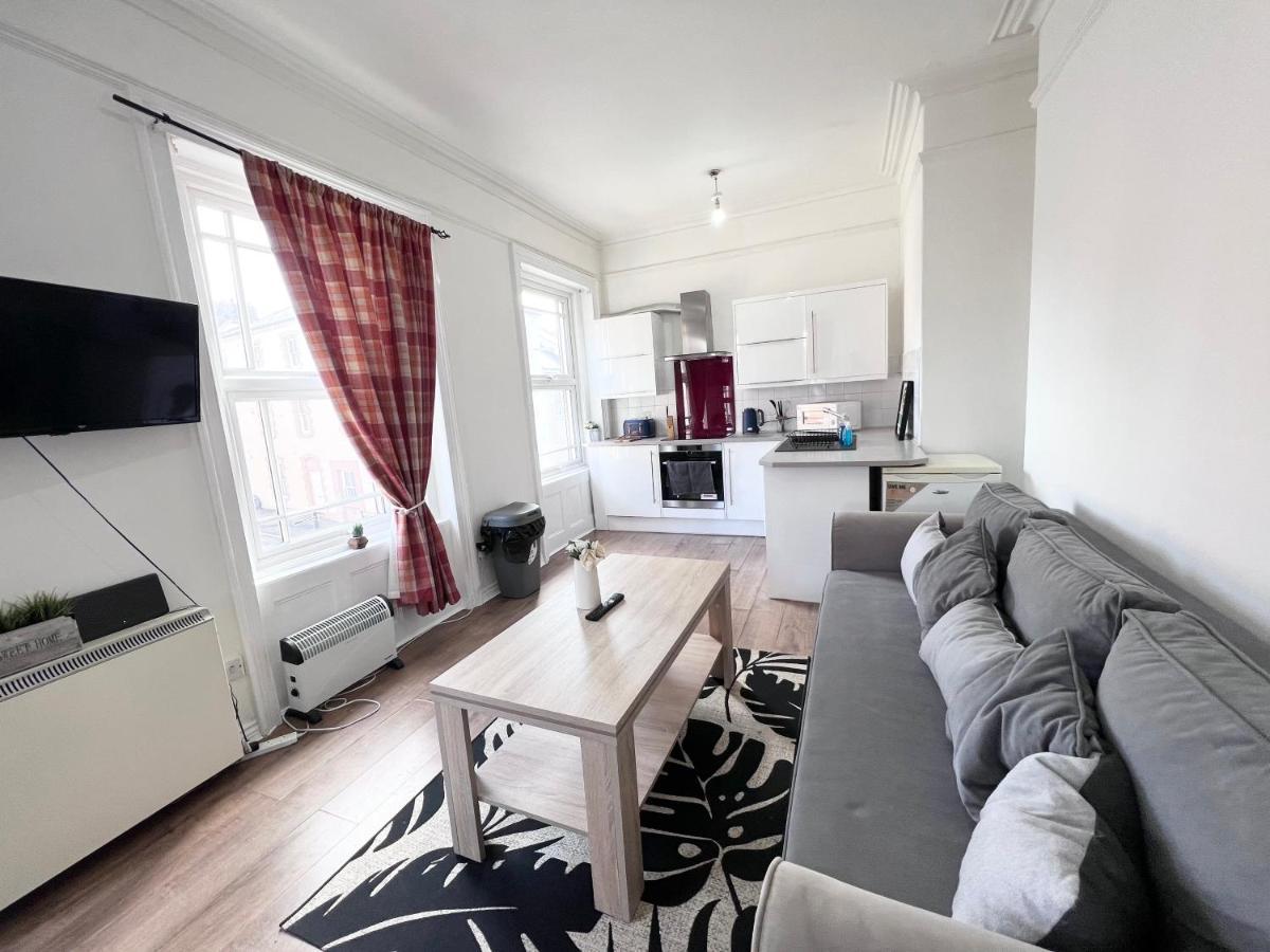 Yeovil Inn Екстер'єр фото