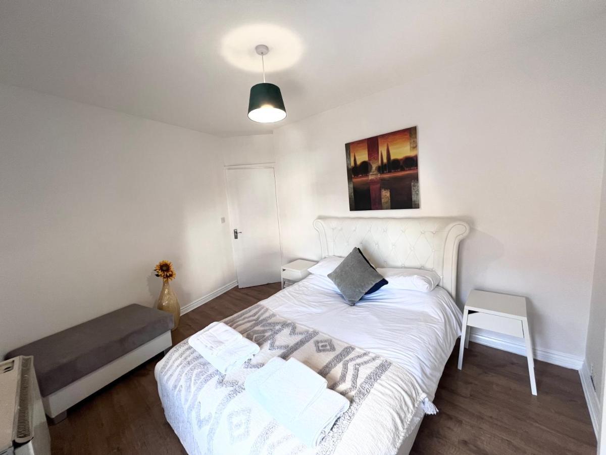 Yeovil Inn Екстер'єр фото