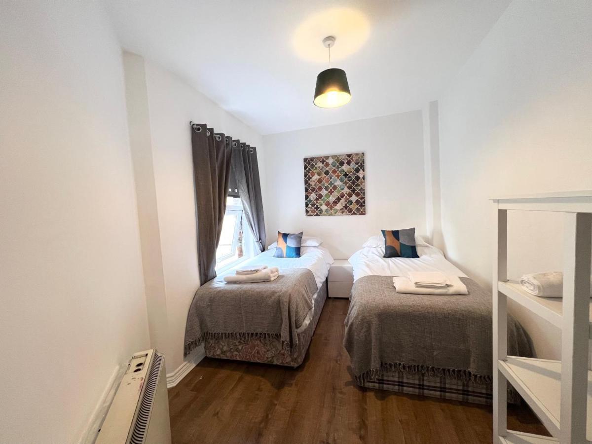 Yeovil Inn Екстер'єр фото